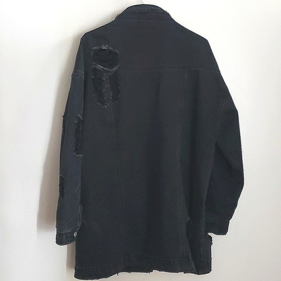 Missguided Distressed Denim Jacket - Picture 7 of 7